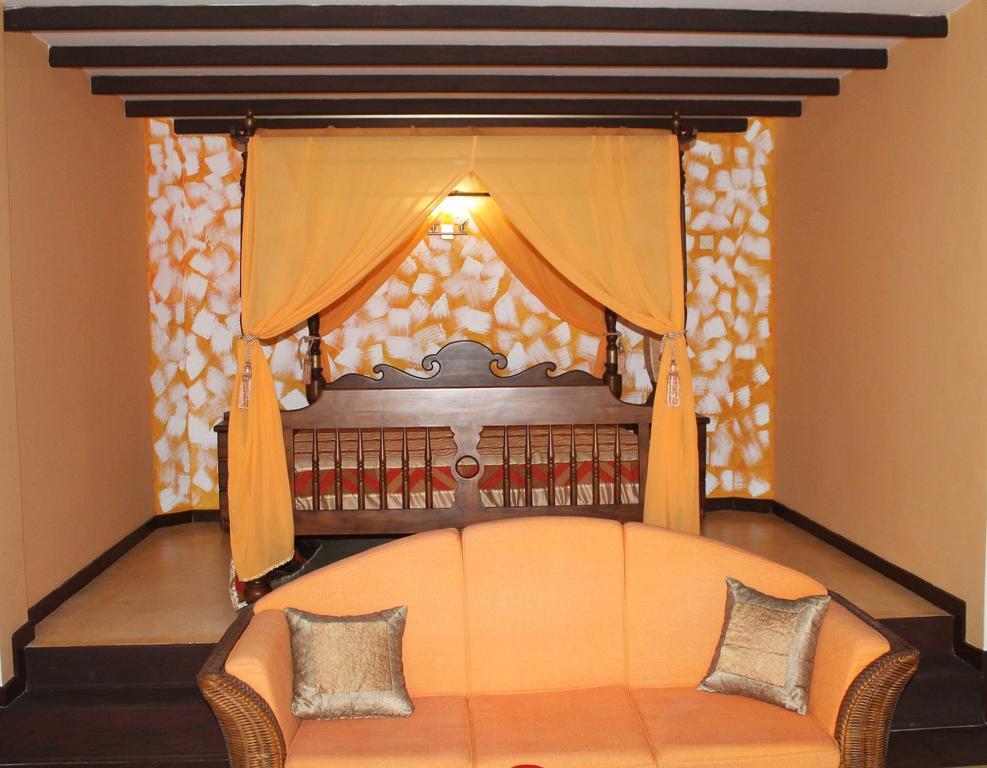 Solomon Beach Hotel Marawila Exterior foto